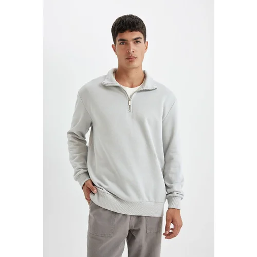 Defacto Comfort Fit Stand Collar Zippered Thick Sweatshirt