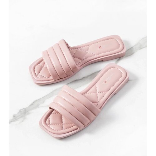 D/CEO White slides Ypsy Cene