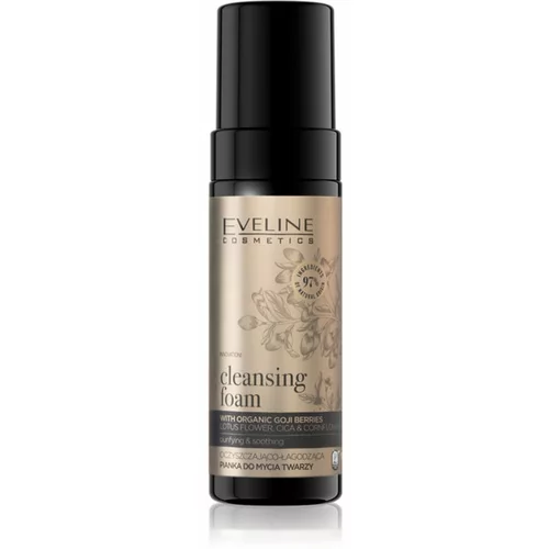 Eveline Cosmetics Organic Gold vlažilna in pomirjevalna čistilna pena za občutljivo kožo 150 ml