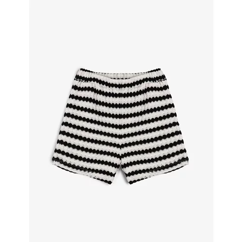 Koton Crochet Shorts. Elastic Waist.