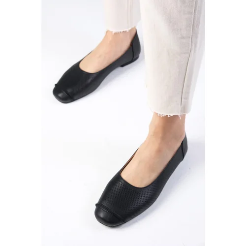 Mio Gusto Julieta Women's Genuine Leather Black Color Flat Toe Flat Shoes