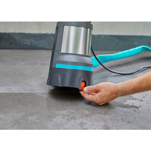 Gardena 903461 Potopna pumpa za cistu Slike
