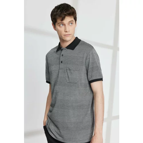 ALTINYILDIZ CLASSICS Men's Black Comfort Fit Comfortable Cut Polo Neck Jacquard T-Shirt.