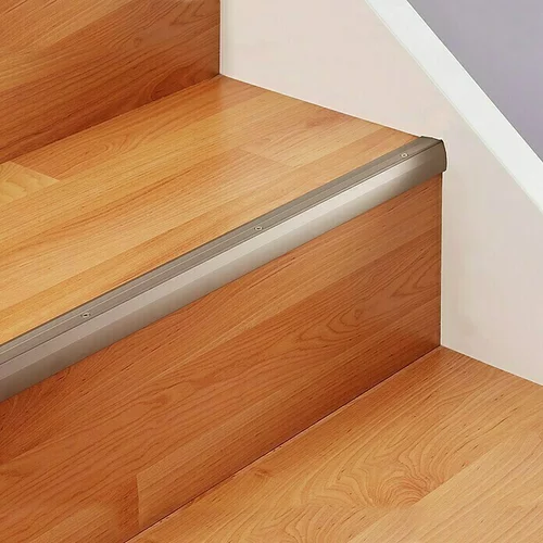 LOGOCLIC Završni profil za stepenice (Mat plemeniti čelik, 1 m x 27,7 mm x 27 mm, Vrsta montaže: Vijci)