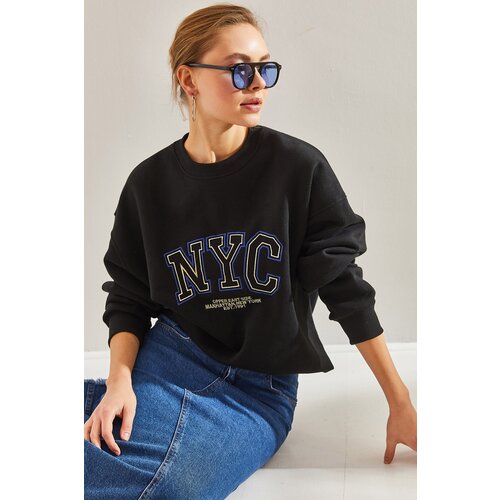 Bianco Lucci Women's NYC Printed Three Thread Raised Sweatshirt Cene