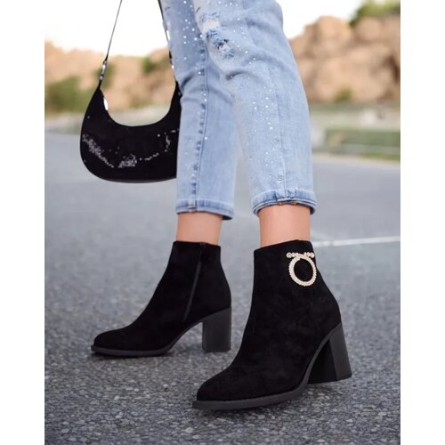 Resti Elegant women's boots Osiom Cene