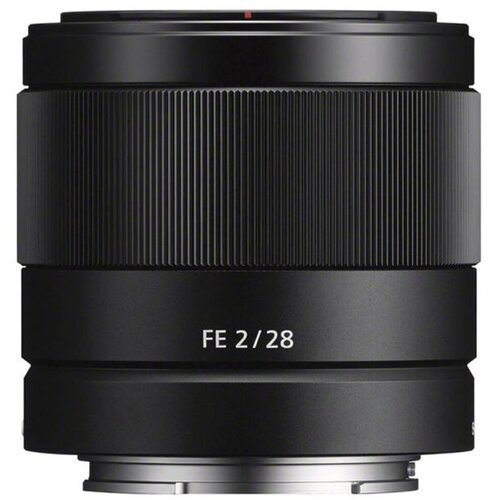 Sony 28mm F2 FE Slike