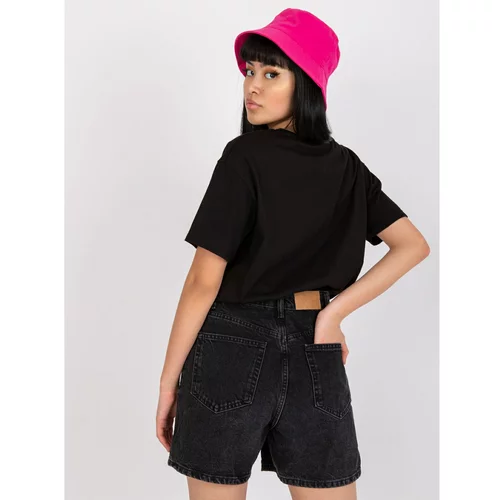 Fashion Hunters Black t-shirt with a cotton application
