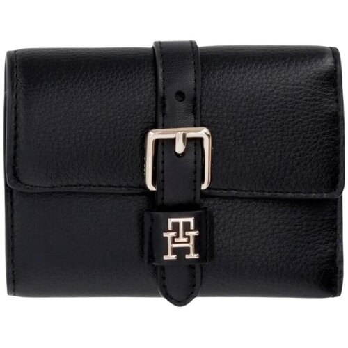 Tommy Hilfiger Denarnice TH BUCKLE TRIFOLD AW0AW18936 Črna Slike