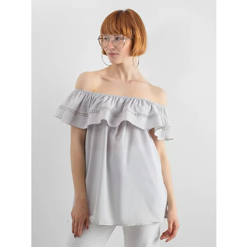 Fashion Hunters A blouse with a Spanish neckline in gray