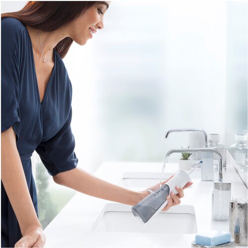 Oral-b zobna &amp;scaron;četka aquacare 6 munddusche Slike