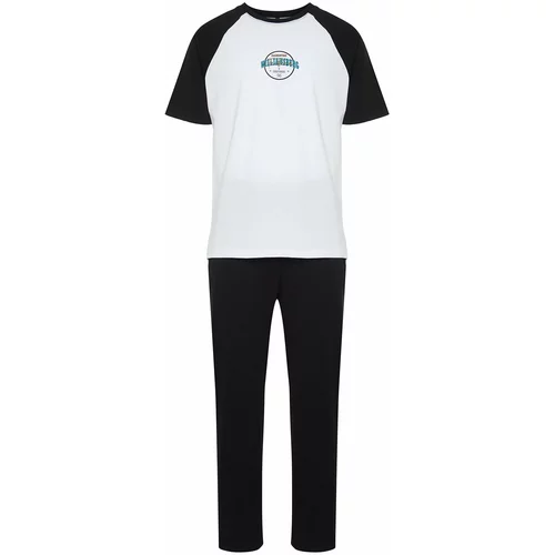 Trendyol Black and White Men's Printed Raglan Sleeve Regular Fit Knitted Pajama Set