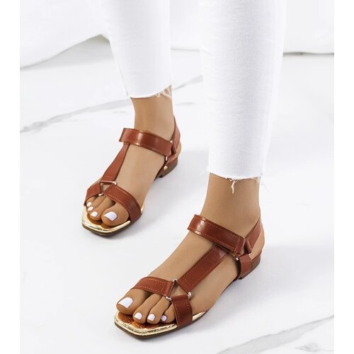 D/CEO Beige sandals Rosina Cene