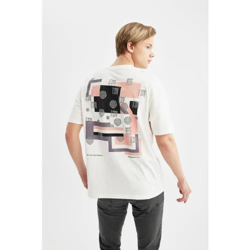 Defacto Comfort Fit Crew Neck Back Printed Short Sleeve T-Shirt