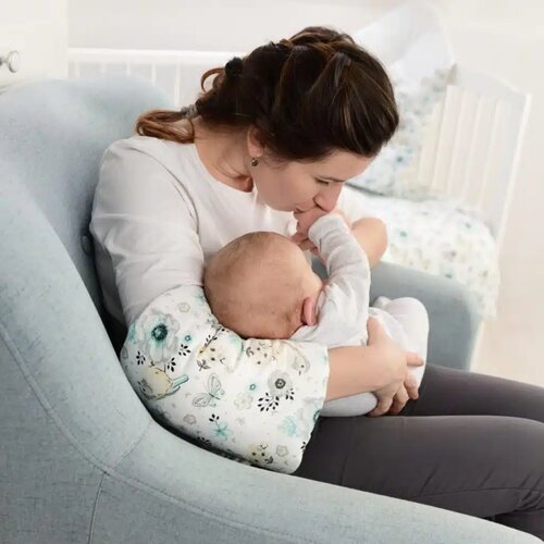 MimiNu potporni jastučić za dojenje i no&amp;scaron;enje bebe &amp;ndash; Maslačak Slike