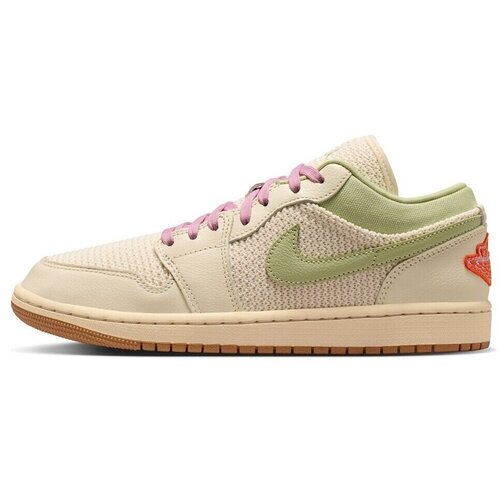 Nike Nizke superge Air Jordan 1 Low SE Bež Slike