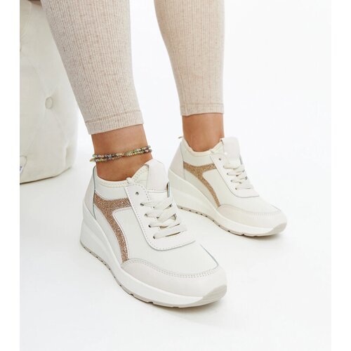 Gemre White trainers Justar Cene