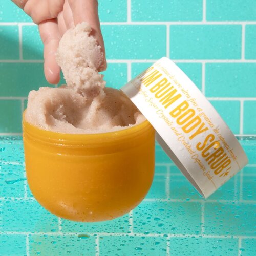 Sol de Janeiro Bum Bum Body Scrub sladkorni piling za telo 220 g Slike