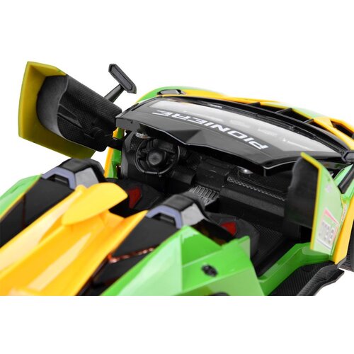  Sportski automobil s otvarajućim vratima + RC0583 daljinski upravljač Slike