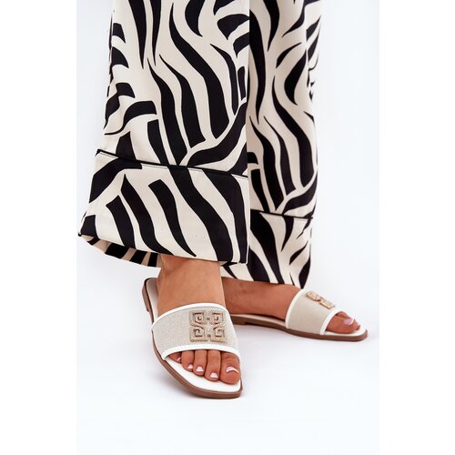 Boto Elegant women's sandals with decoration on flat heel white Lovehia Cijene