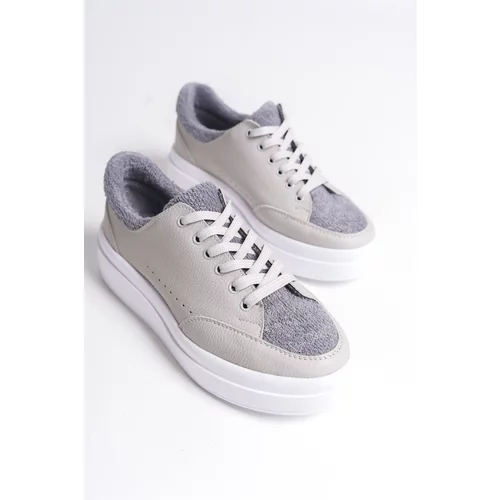 Capone Outfitters Women's Round Toe Tongue and Shearling Sneakers