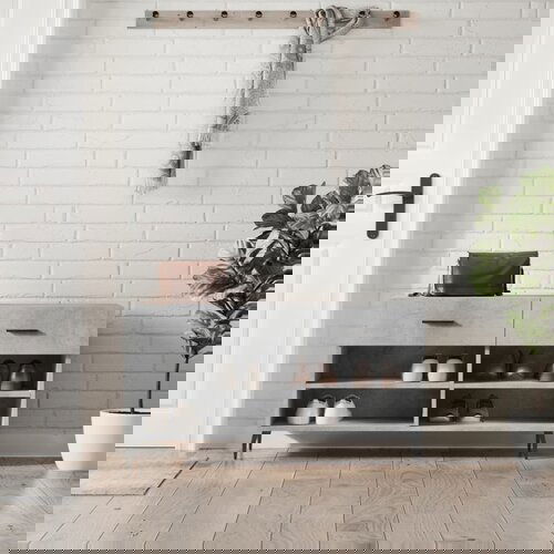 VidaXL Regal za čevlje betonsko siv 102x35x55 cm inženirski les Slike