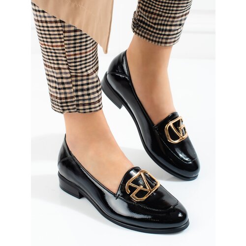 W. POTOCKI Black women's shoes made of patent leather Potocki Slike