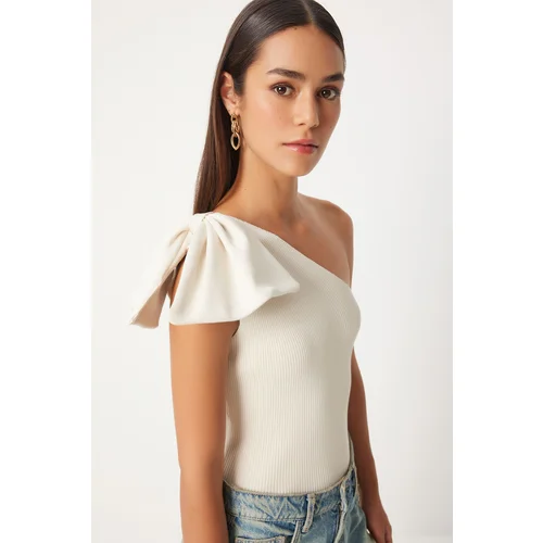 Happiness İstanbul Women's Cream Bow One Shoulder Knitwear Blouse