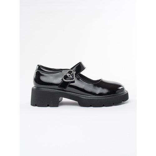Shelvt Lacquered black loafers on a thick sole Cijene