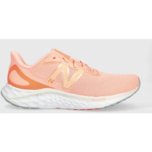 New Balance Tekaški čevlji Fresh Foam Arishi v4 oranžna barva