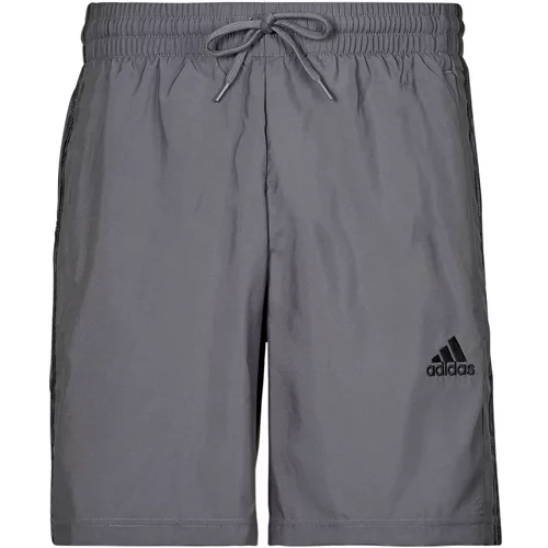 Adidas Kratke hlače & Bermuda M 3S CHELSEA Siva