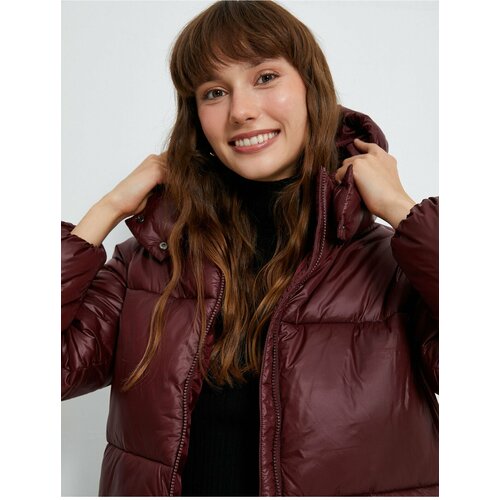 Koton Short Puffer Jacket with Hood, Zipper, Elastic Waist, Pocket Slike