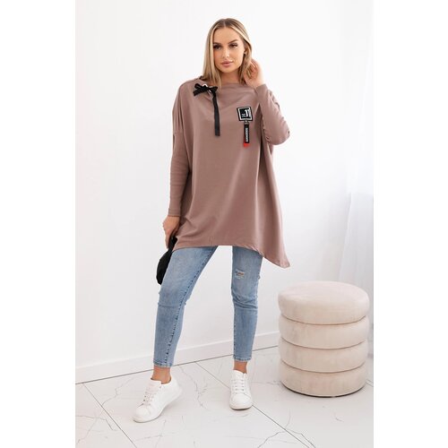 Kesi Oversize sweatshirt with mocha asymmetrical sides Cene