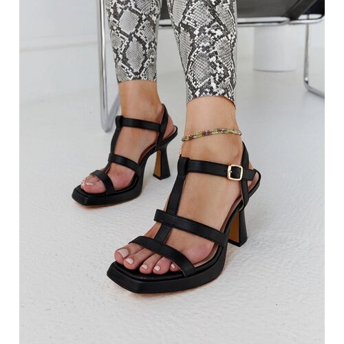 Gemre Black eco-leather block heel sandals Pirjo Slike