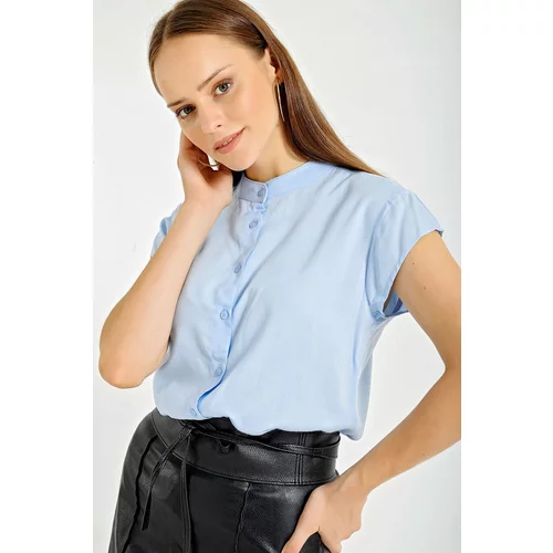 Bigdart Women's Blue Half Sleeve Plain Shirt 3711