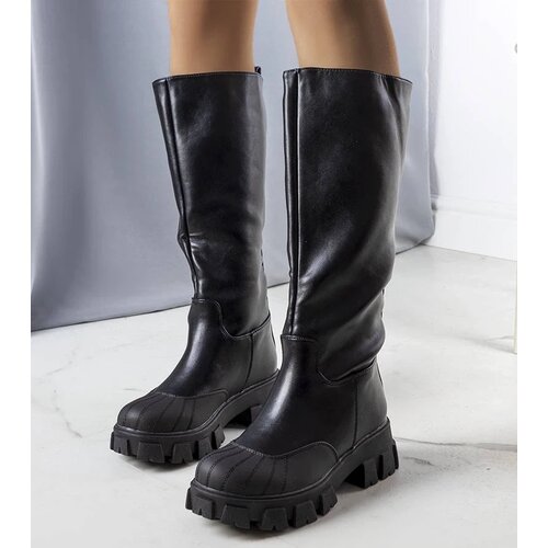 D/CEO Beige insulated boots with chain Harrison Cene