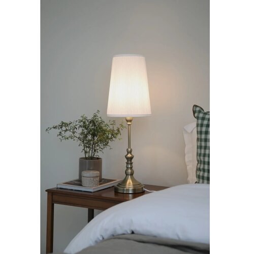Marksl&amp;ouml;jd 108970 - Stona lampa NOBLE 1xE14/40W/230V 66 cm bela/mesing Slike