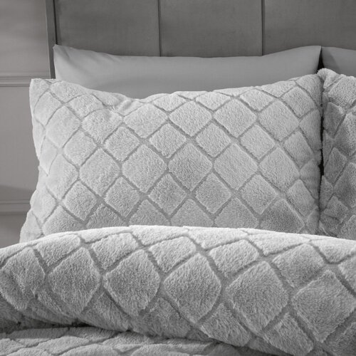 Catherine Lansfield Siva posteljnina za zakonsko posteljo iz mikropli&amp;scaron;a 200x200 cm Cosy Diamond &amp;ndash; Slike
