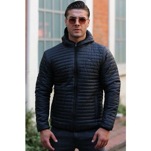River Club Men's Black Inner Lined Water And Windproof Coat. Cene