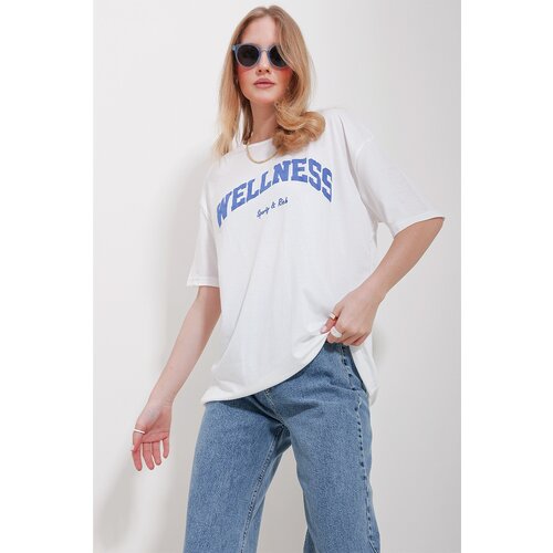 Trend Alaçatı Stili Women's Blue Crew Neck Printed Oversize Cotton T-Shirt Cene