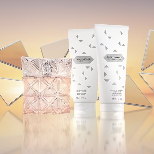 Issey Miyake Lumi&amp;egrave;re D&amp;#039;issey mlijeko za tijelo za žene 200 ml Slike