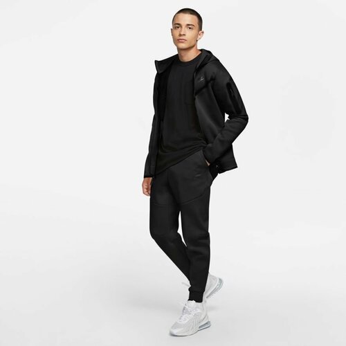 Nike Man's Sweatpants Tech Fleece CU4495-010 Slike