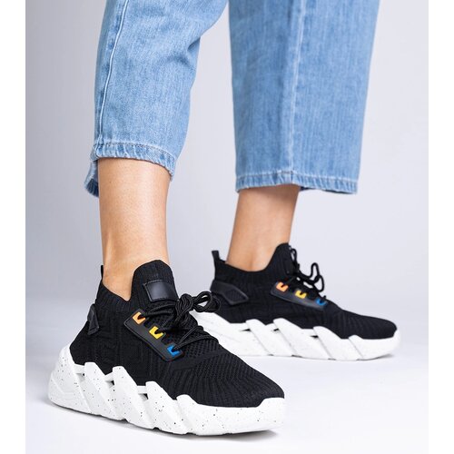 Gemre Black sporty sneakers on a chunky sole Sally Cene