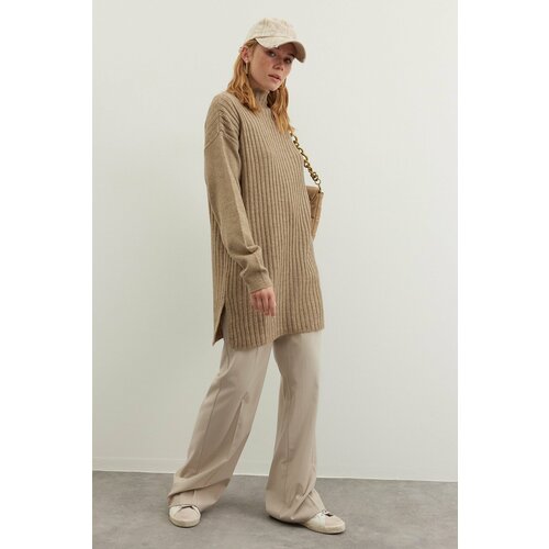Trendyol Sweater - Brown - Relaxed fit Slike