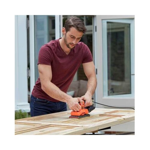 Black &amp;amp; Decker brusilica vibraciona (BEW220) Slike