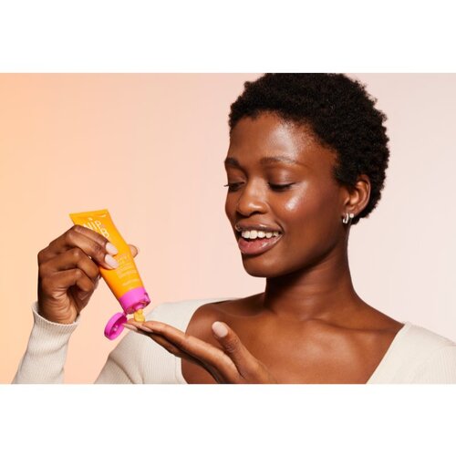 NIP+FAB Vitamin C Fix piling za lice 75 ml Slike