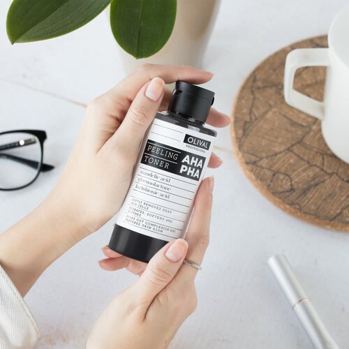 OLIVAL Professional AHA PHA nježni tonik za eksfolijaciju 150 ml Slike