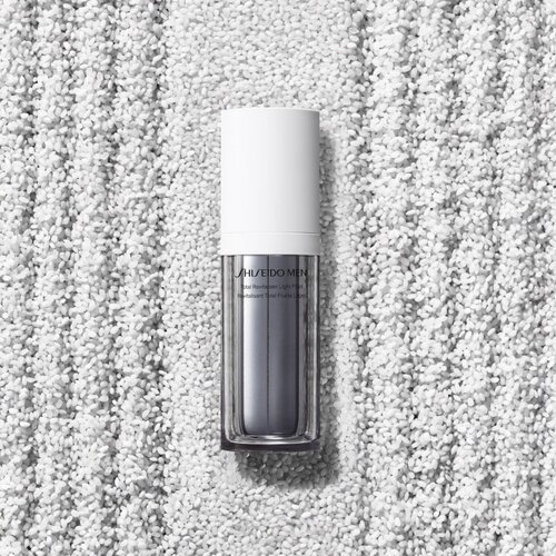 Shiseido Men Total Revitalizer fluid proti gubam za mo&amp;scaron;ke 70 ml Slike