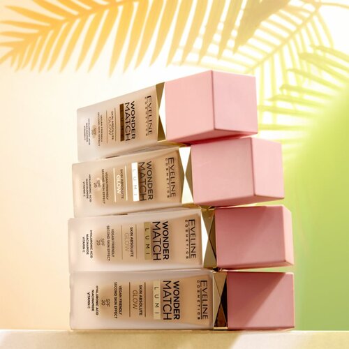 Eveline Cosmetics Wonder Match Lumi hidratantni puder s učinkom zaglađivanja SPF 20 nijansa 05 Light Neutral 30 ml Slike