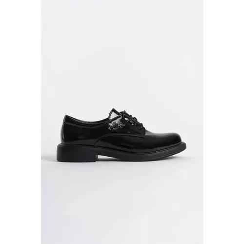 Capone Outfitters Women's Lace-Up Shoes